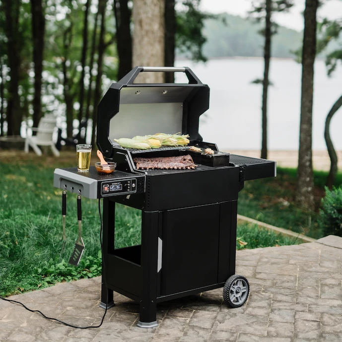 Ein Masterbuilt Grillwagen in Schwarz