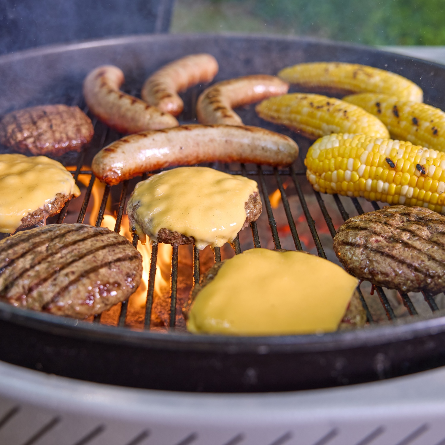 Weber Perfomer Holzkohlegrill 57 cm