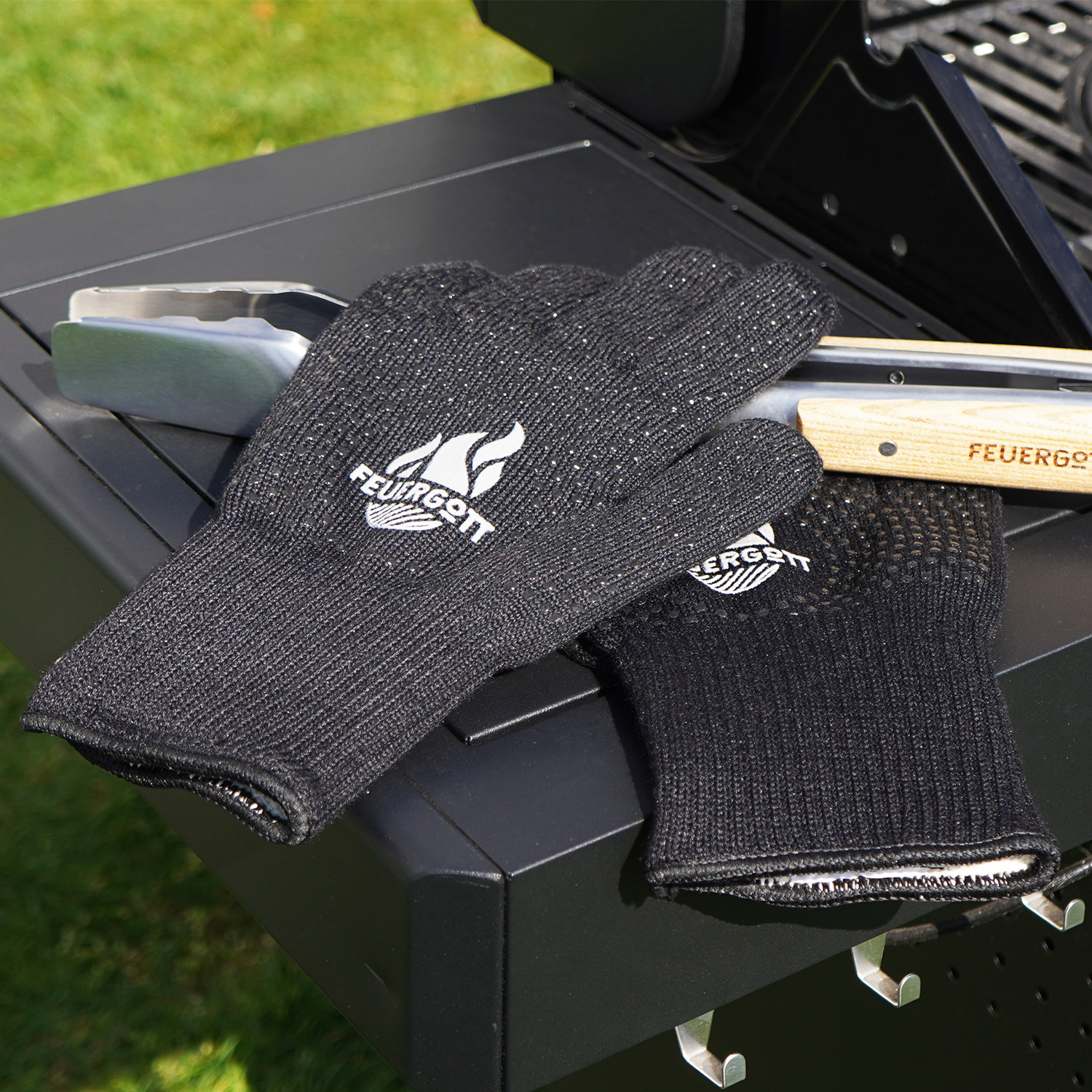 Outdoorchef Montreux 570 G Granit inkl. Feuergott Grillhandschuh