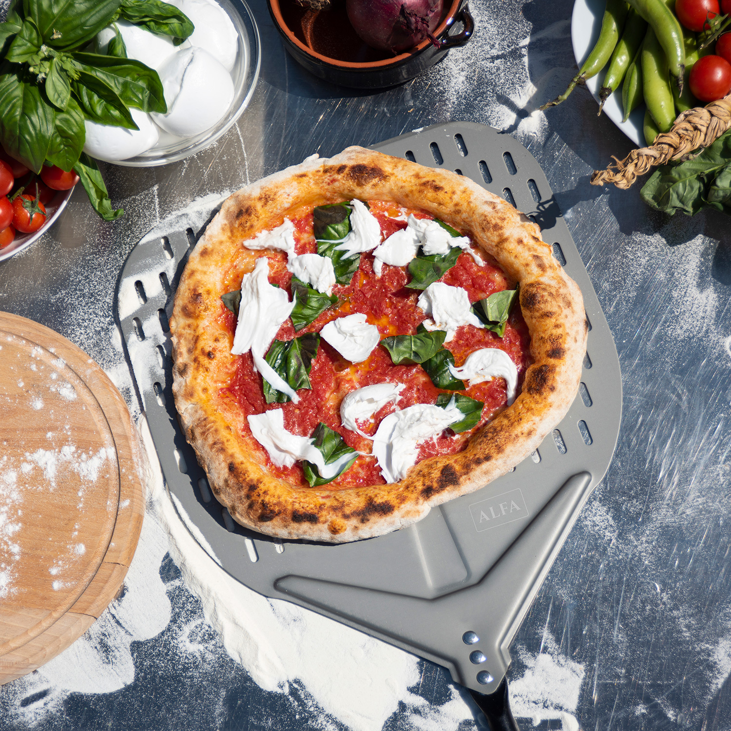 Alfa Pizzaschaufel perforiert 12