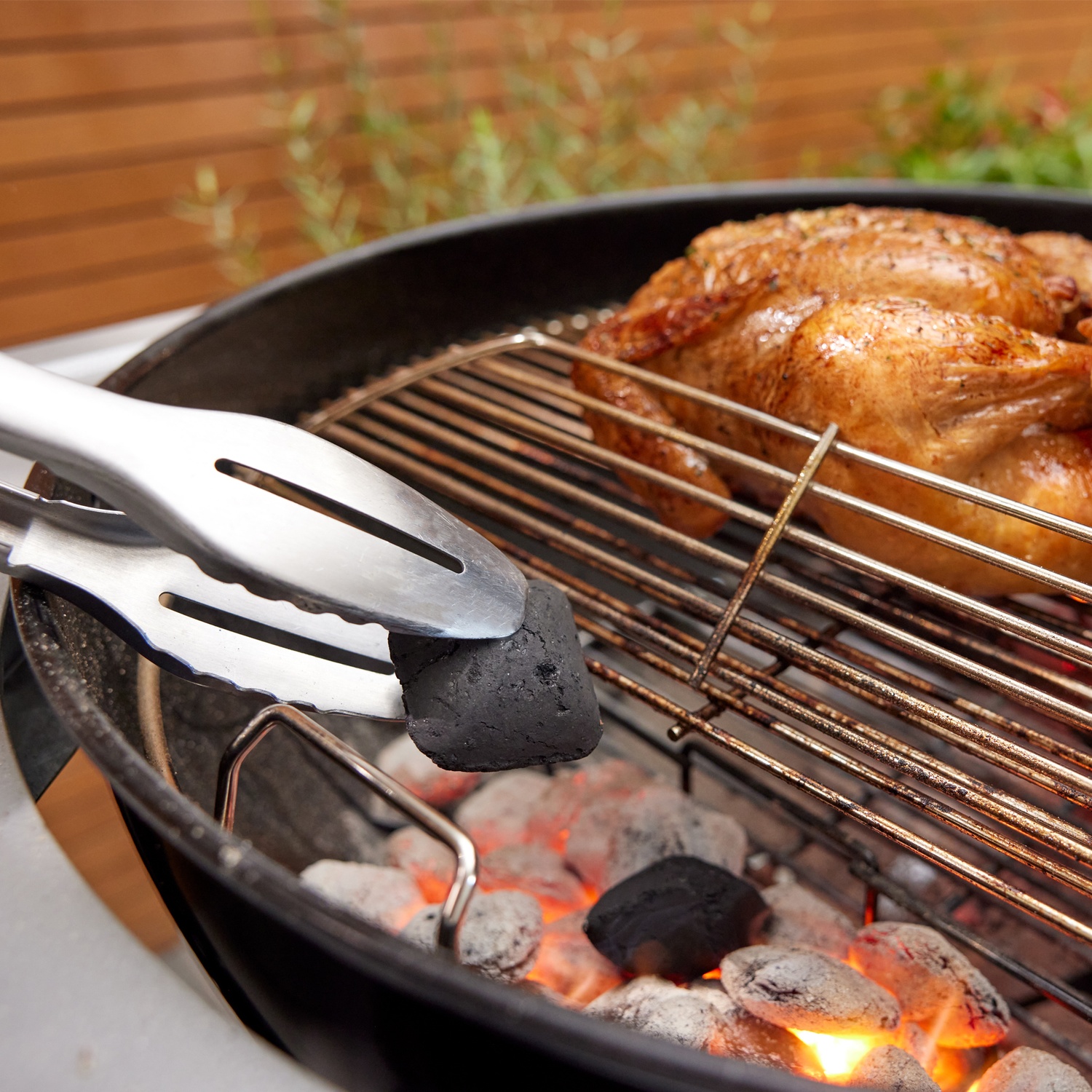 Weber Performer Smart Holzkohlegrill 57 cm