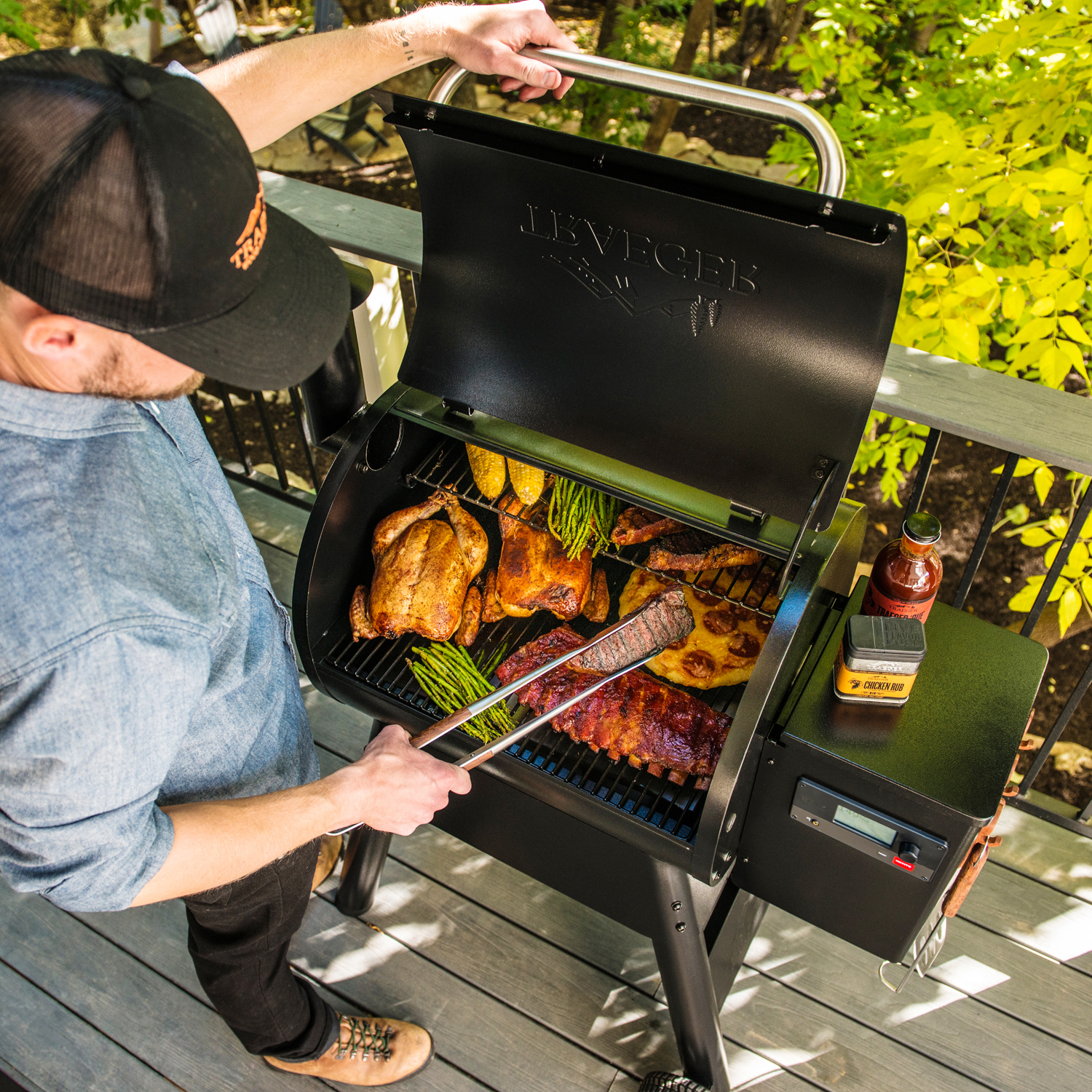 Traeger PRO D2 575 Pellet Grill schwarz