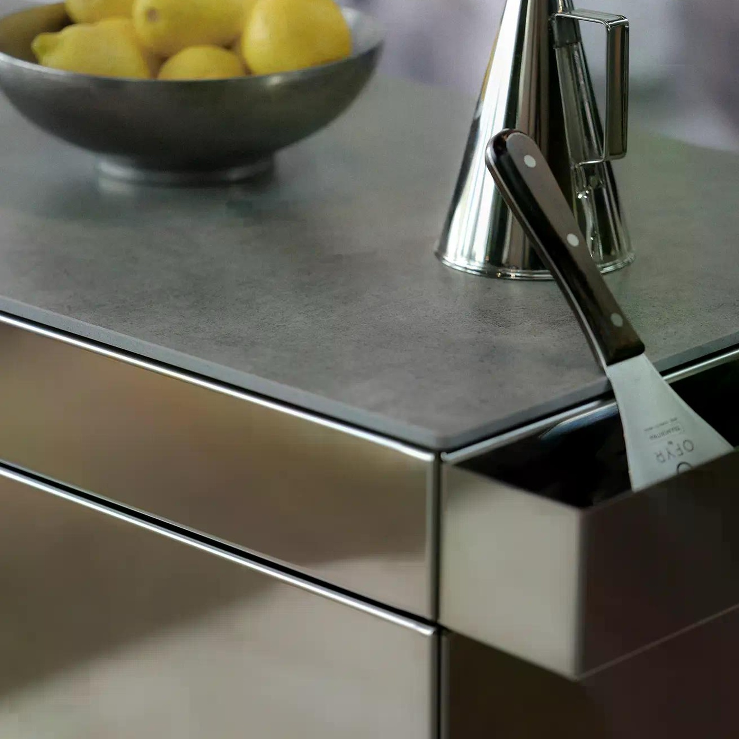 OFYR Signature Mise en Place 100 Mirrored Steel Terra